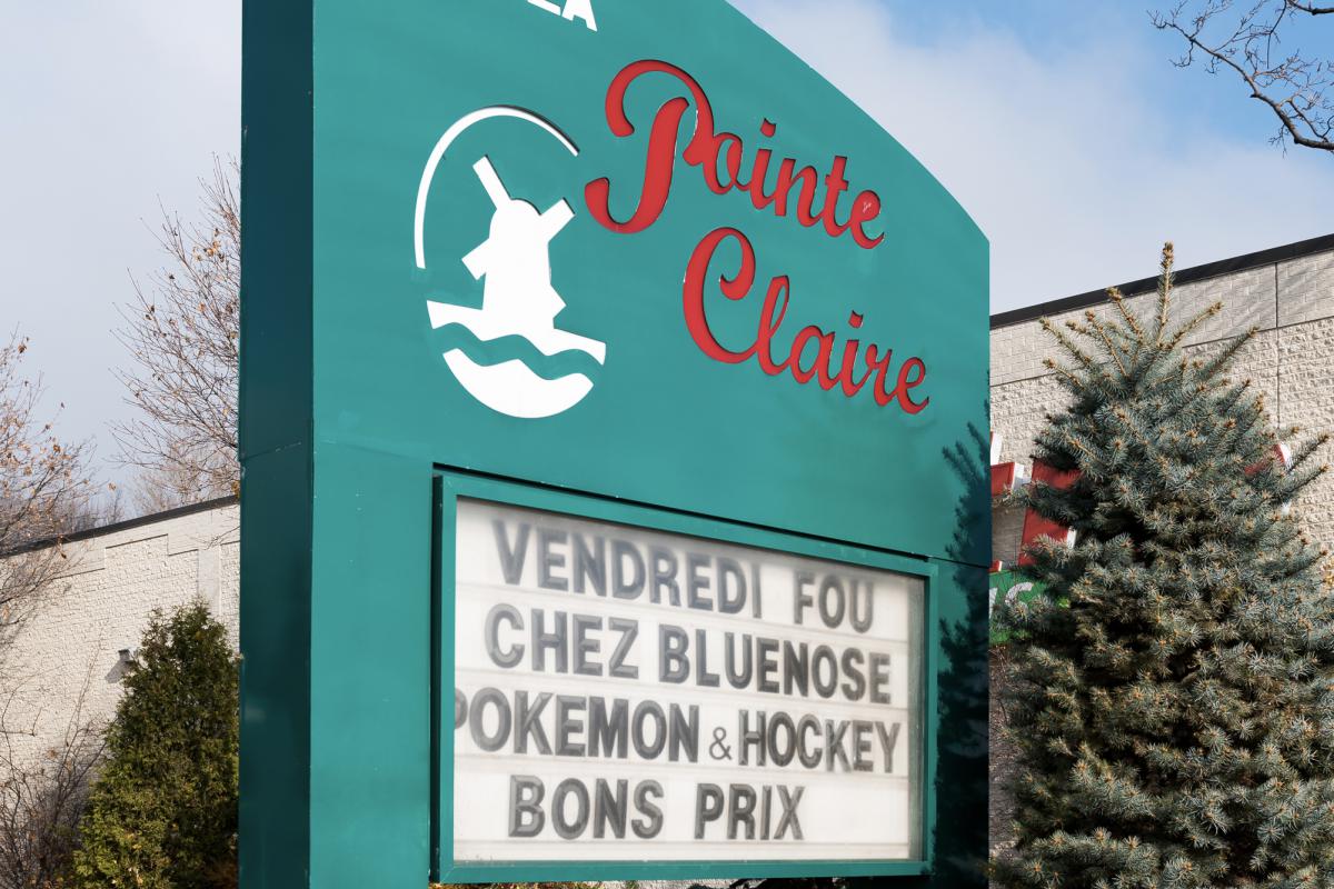 Plaza Pointe-Claire